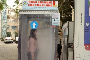 Buồng khử khuẩn phòng, chống COVID-19 'made in Việt Nam'