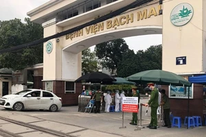 68 người phải cách ly vì 2 mẹ con nhiễm COVID tại BV Bạch Mai