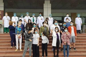 27 bệnh nhân COVID-19 khỏi bệnh, trong đó có ca số 17