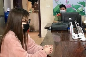 Đùa bị nhiễm COVID ngày 'cá tháng tư', cô gái bị phạt 15 triệu