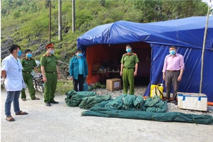Cô gái 16 tuổi nhiễm COVID-19: Hà Giang phong tỏa thêm 1 thôn