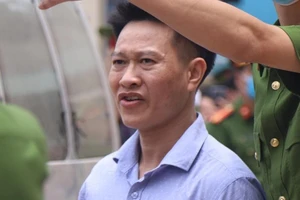 'Sửa bài thi, nâng điểm cho thí sinh vì… sợ bị trù dập'