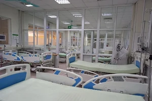 Cận cảnh bệnh viện đón 120 bệnh nhân COVID-19 vào chiều nay