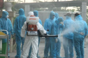 Quy trình đặc biệt đón nhận 120 bệnh nhân COVID-19 từ Guinea