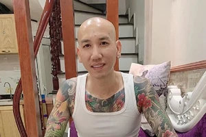 Triệu tập 16 người liên quan đến 'giang hồ mạng' Phú Lê