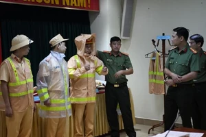 Bộ Công an xây dựng đề án đổi mới trang phục CSGT