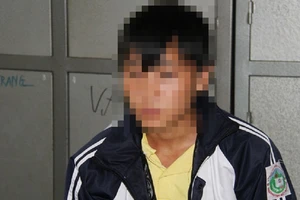 Bắt giam nam sinh 15 tuổi dùng dao sát hại hàng xóm