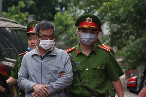 HĐXX đại án BIDV: 'Bị cáo xúc phạm sự thông minh'