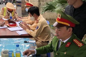 3 tài xế biểu hiện lạ, CSGT kiểm tra tất cả đều 'dính' ma túy