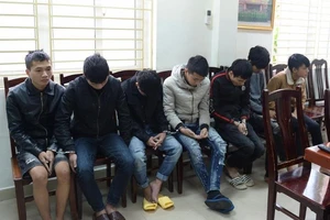 16 trinh sát Hà Nội vào Quảng Trị bắt nhóm hacker trẻ 
