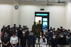 Cho 59 người Trung Quốc ở chui, chủ nhà nghỉ bị 7,5 năm tù