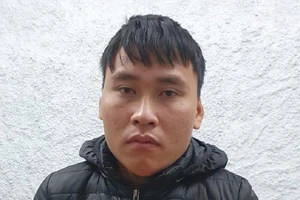 Nguyễn Văn Tùng tại cơ quan công an