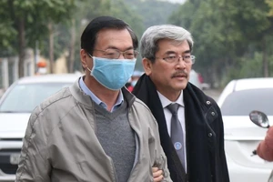 Mở lại phiên xử cựu bộ trưởng Bộ Công thương Vũ Huy Hoàng