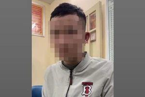 Chơi game hết tiền, tài xế taxi đến công an hoang báo bị cướp