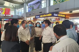 Khánh Hòa kiến nghị trang bị thêm máy xét nghiệm COVID-19