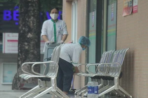 1 ca COVID-19 trở nặng, chuyên gia đầu ngành phải hội chẩn