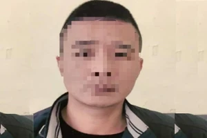 Con trai bị bắt giam vì cưỡng đoạt tiền của cha