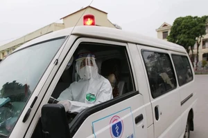 Cụ ông 73 tuổi ở Hà Nội dương tính với COVID-19