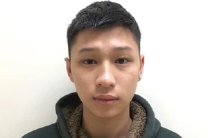 Bắt thanh niên chuyên cho ‘bốc bát họ’ tới 6 tỉ đồng