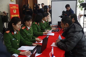 Cấp, quản lý CCCD là một trong những lĩnh vực được khảo sát sự hài lòng của người dân. Ảnh: TP