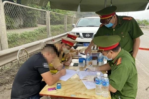 Phát hiện 4 tài xế ‘dính’ ma túy và nồng độ cồn trên cao tốc