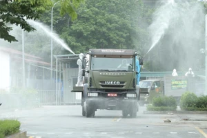 Dịch COVID-19: 1 xã tại Hà Nội phải cách ly 21 ngày 