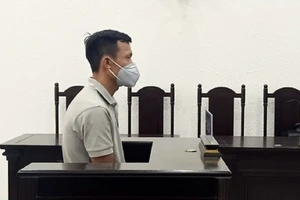 Lãnh 7 năm tù vì lừa bán chốt công an phường giá 1,5 tỉ