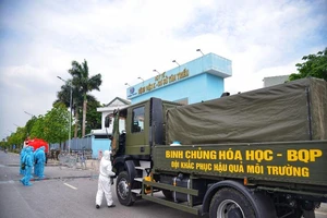 Ngày 1-8 thêm 8.620 ca COVID-19, cả nước vượt 150.000 ca