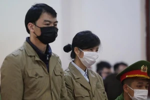 Chưa thể kết án nữ trưởng đoàn thanh tra ‘vòi tiền’ doanh nghiệp