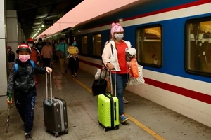 Cục Đường sắt đề xuất cho chạy lại tàu khách từ 7-10