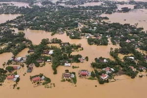 Bộ Công an đề nghị rà soát tài khoản ngân hàng của 1 số nghệ sĩ làm từ thiện