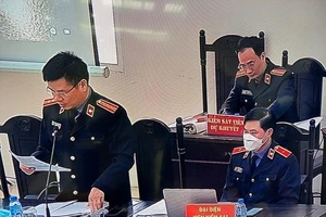 Thừa nhận cầm 5 tỉ, cựu tổng cục phó Nguyễn Duy Linh bị đề nghị 13-15 năm tù