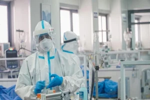 Phó Thủ tướng chỉ đạo rà soát, sửa đổi về đánh giá cấp độ dịch