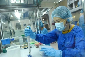 Tối 24-1 thêm 14.362 ca mắc COVID-19, TP.HCM chỉ có 97 ca