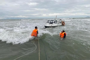 Bộ Công an chỉ đạo điều tra vụ chìm ca nô ở biển Cửa Đại