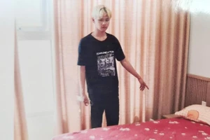 Đến nhà bạn gái ‘nhí’ giao cấu rồi trộm luôn tiền trong heo đất