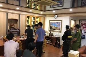 Khám xét trụ sở Công ty AIC sau lệnh bắt cựu chủ tịch Nguyễn Thị Thanh Nhàn