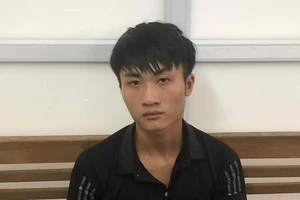 Chiếm Facebook rồi giả danh nhắn tin vay tiền nhiều người