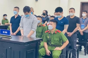 ‘Ông trùm’ và loạt nhân viên y tế tiếp tay cho ổ nhóm ma túy trong bệnh viện tâm thần