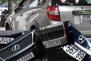 Đấu giá biển số xe: Đề xuất giá khởi điểm ở TP.HCM và Hà Nội là 40 triệu đồng