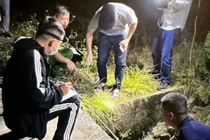 Đào mộ, trộm hài cốt rồi ‘tống tiền’ người nhà