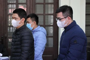 Tranh cãi tội danh vụ 8 cuộn tôn ‘bí ẩn’