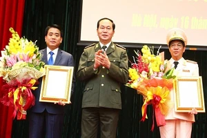 Tân Giám đốc Công an Hà Nội hứa gì trong ngày nhậm chức?