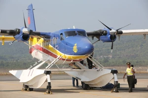Thủy phi cơ của hải quân Việt Nam tham gia cứu nạn