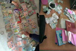 Hơn 1.000 thẻ sinh viên, bằng đại học bị đem cầm cố vay lãi cao