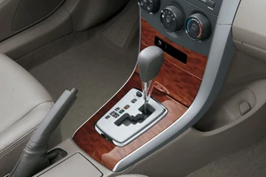 Bộ trưởng Thăng giải thích về bằng lái ô-tô số tự động