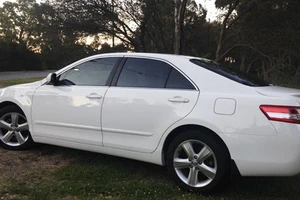 Mua ôtô cũ chạy “ngon” với giá 50 triệu đồng ở đâu?