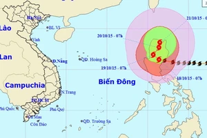 Siêu bão Koppu giật trên cấp 16-17 trên khu vực đảo Lu Dông