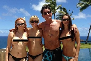 Tài tử nhiễm HIV bị tố 'nghiện sex' và qua đêm với 5.000 phụ nữ