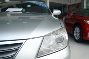 Mẹo kiểm tra ô tô đã qua sử dụng trước khi ngã giá